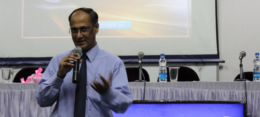 Suparno Moitra addressing an industry gathering
